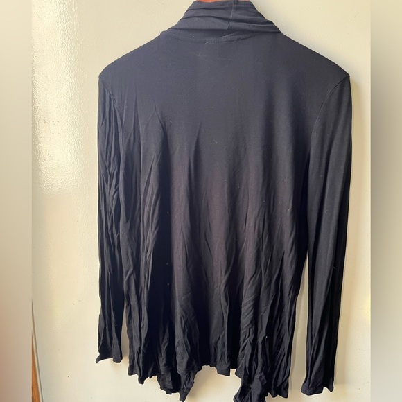 3/$25 Forever 21 black small cardigan - Picture 2 of 6